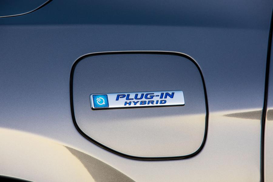 Детали экстерьера Honda Clarity Plug-In Hybrid 2017 года  (NA) (фото 21 из 84)